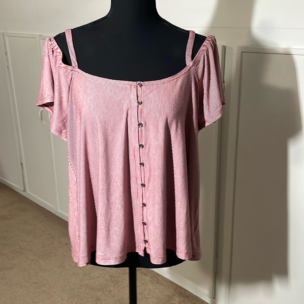 AMERICAN EAGLE Cold Shoulder Crop Top